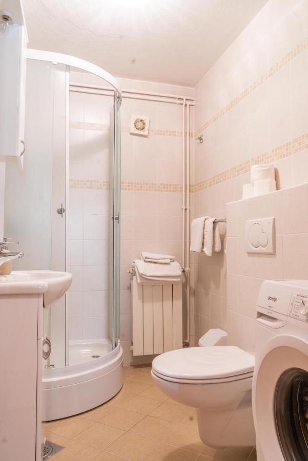 Rooms Ljubica Cres Exteriör bild